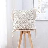 Coussin macramé blanc bohème
