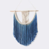 Macramé mural bleu