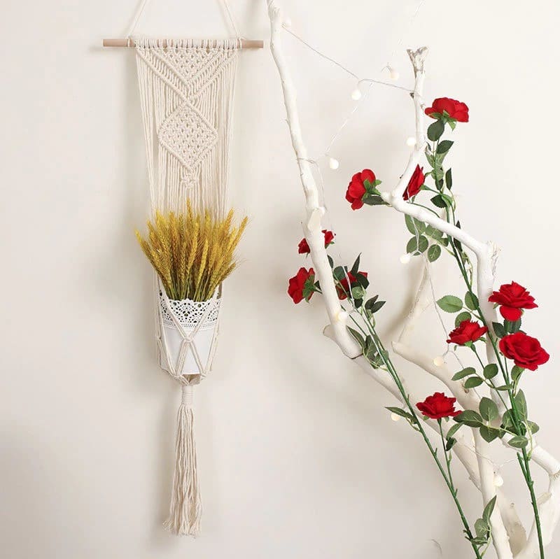 Porte-plante mural en macramé