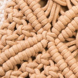 Pochette en macramé