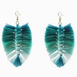 Boucle d'oreille macramé plume