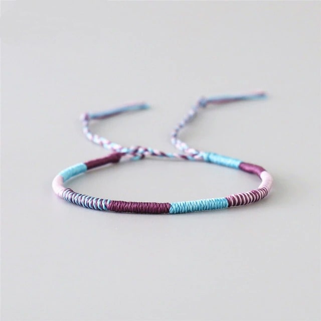 Bracelet d'amitié en macramé