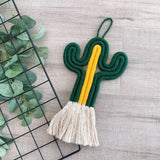 Cactus macramé