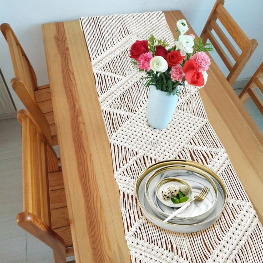 Chemin de table macramé beige