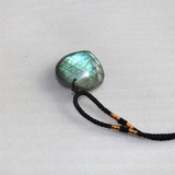 Collier macramé labradorite