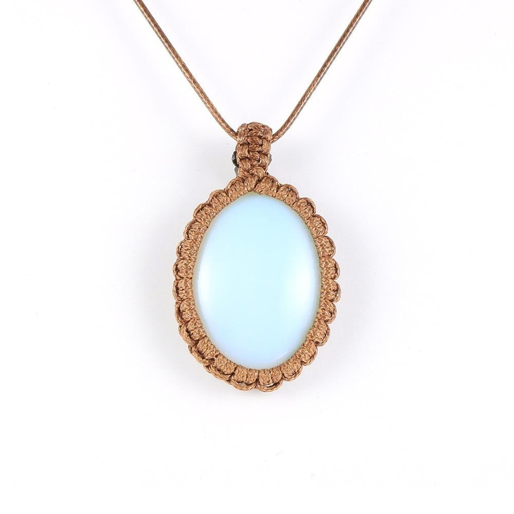 Collier macramé pierre