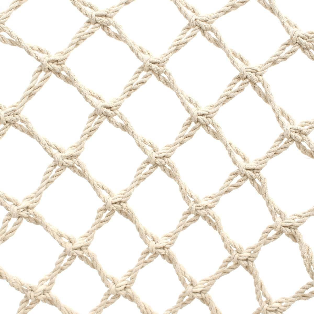 Fauteuil suspendu en macramé