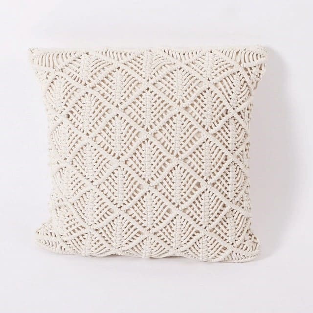 Coussin bohème beige en macramé