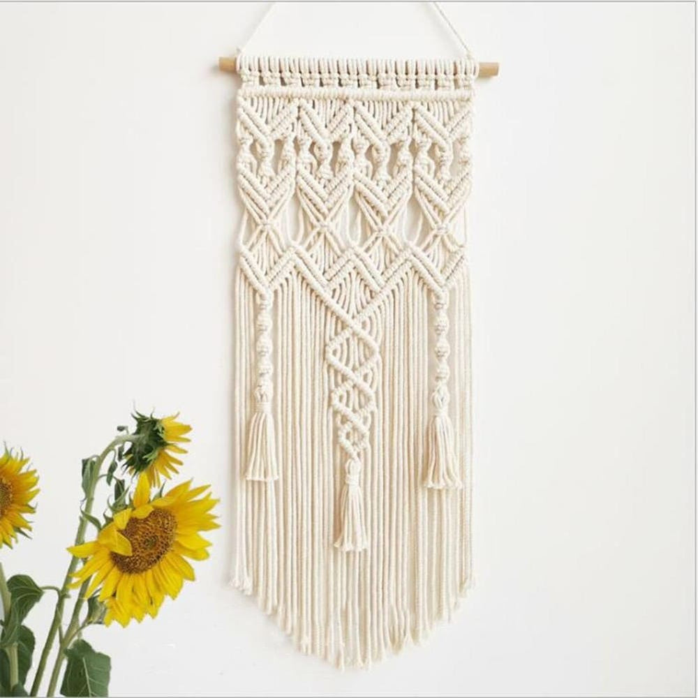 Macramé mural long