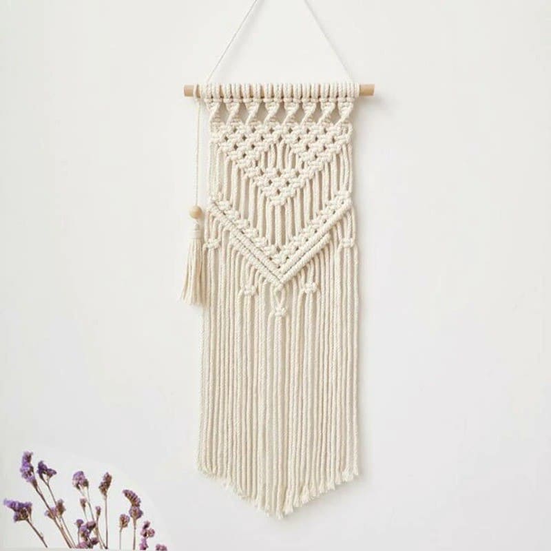 Macramé mural simple
