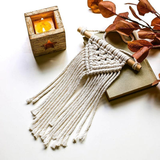 Petit macramé mural