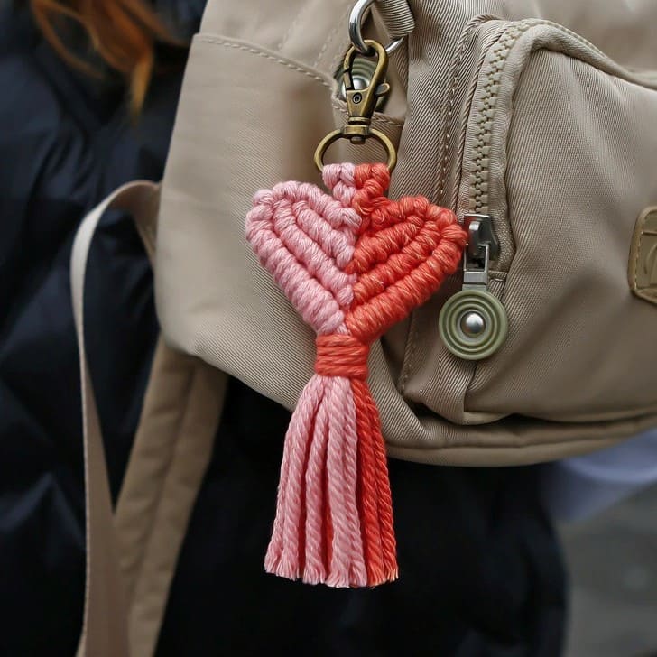 Porte-clé macramé cœur