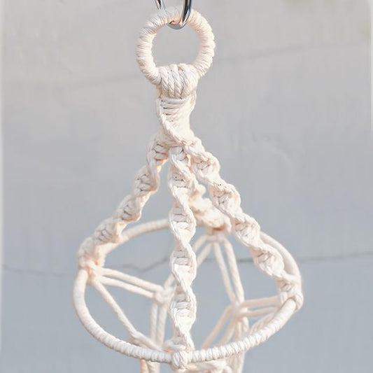Suspension pour pot en macramé