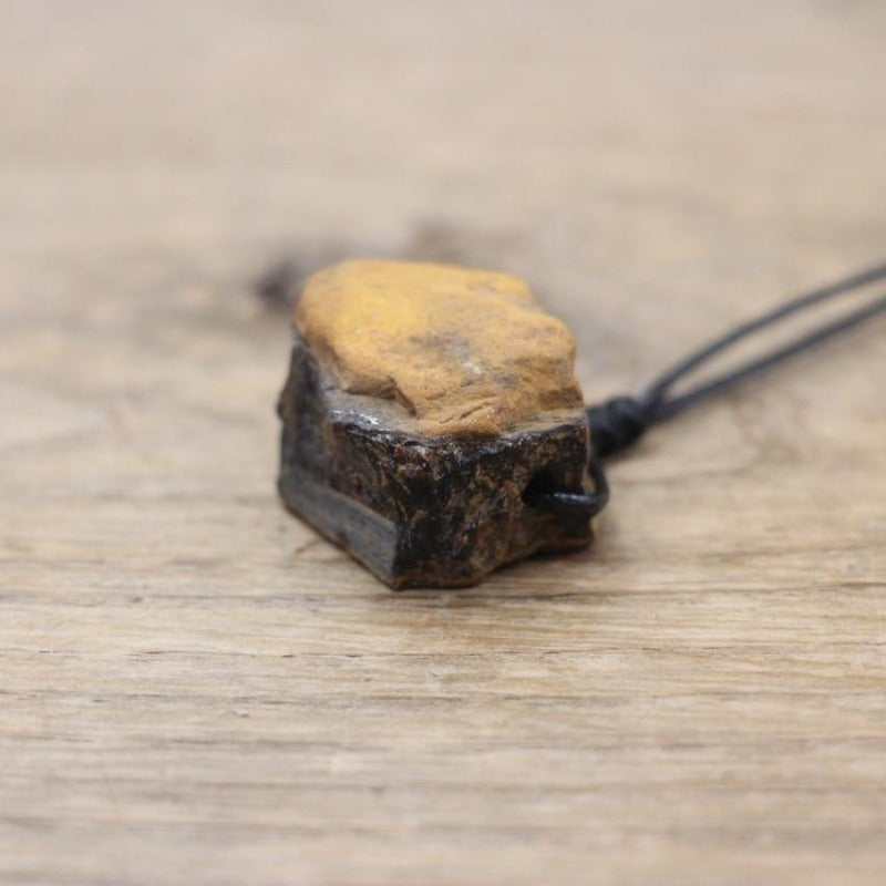 Collier micro macramé