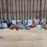 Collier micro macramé