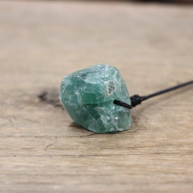 Collier micro macramé