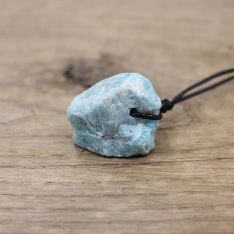 Collier micro macramé