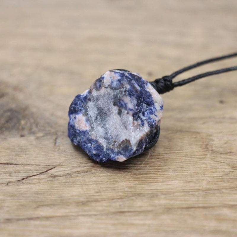 Collier micro macramé