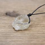 Collier micro macramé