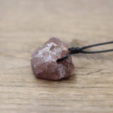 Collier micro macramé