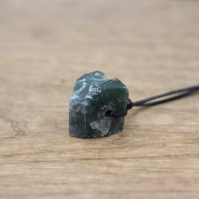 Collier micro macramé